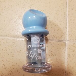 Beauty Model Lip Oil